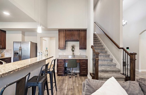 Southeast Houston Maison | City Getaway | Yard BBQ | Games | WiFi | Pets Ok