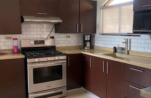 Heredia Maison | City Experience from a central location in the middle of the Central Valley!