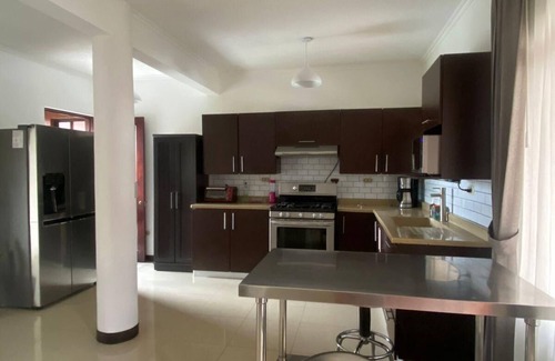 Heredia Maison | City Experience from a central location in the middle of the Central Valley!
