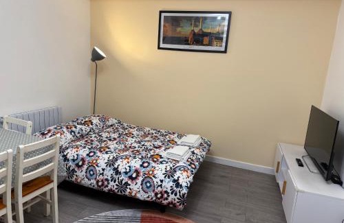 Enfield Highway Appartement | City Hideaway