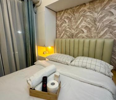 Palanan Appartement | City Nest Makati with Rooftop pool and Free Netflix