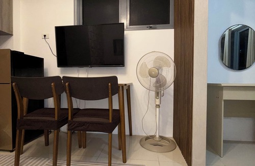 Kapitolyo Copropriété | City View 1Bedroom +Balcony near Shangrila and SM Megamall