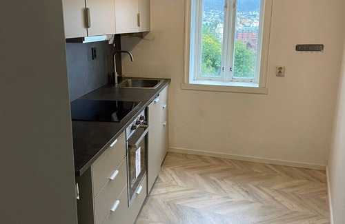 Bergen City Centre Appartement | City View Bergen. City and sea views from your private terrace. Very central.
