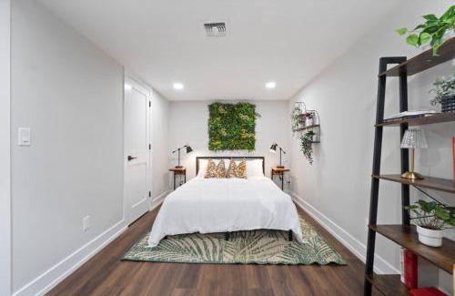 North Bergen Maison | CityLine Group Stay | Near NYC | Private Parking