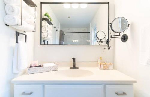 Waverly Hills Maison | Cityscape Cottage in Arlington, VA