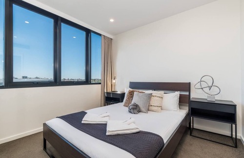 Woolloongabba Appartement | Cityscape Serenity with Pool near Gabba and CBD
