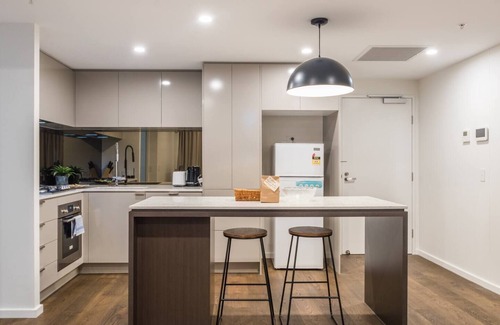 Woolloongabba Appartement | Cityscape Serenity with Pool near Gabba and CBD