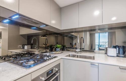 Woolloongabba Appartement | Cityscape Serenity with Pool near Gabba and CBD