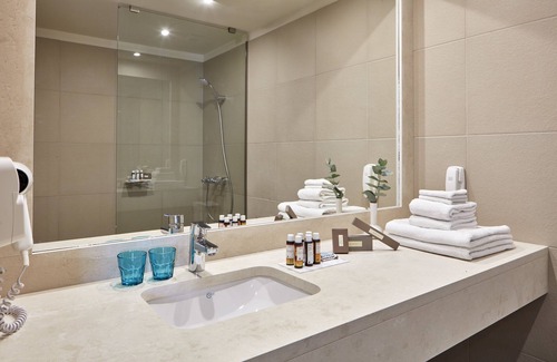 Amarousion Hôtel | Civitel Esprit