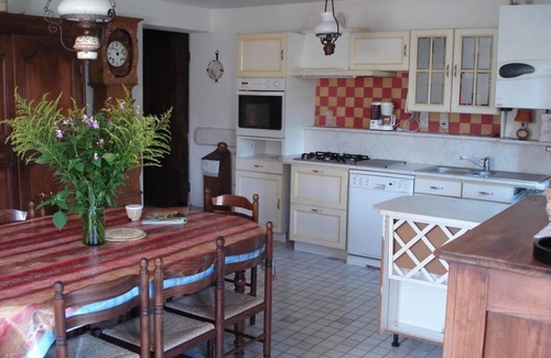 Sassenay Maison | Clémence - SASSENAY - Gîte