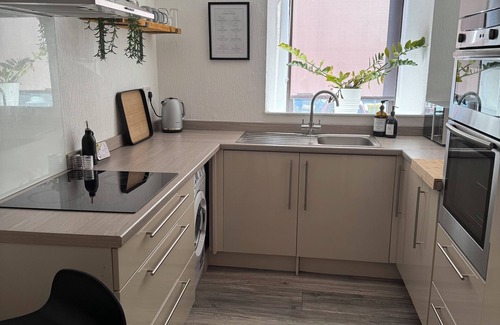 Dundee Appartement | (CL) Large spacious central flat