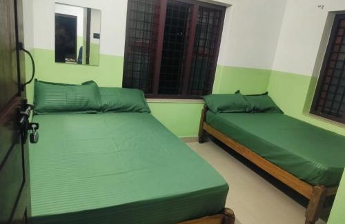 Kuppaayil Appartement | Clap House Home