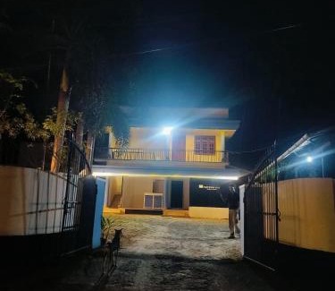 Kuppaayil Appartement | Clap House Home