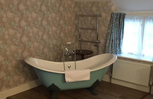 Sherborne Lit Et Petit-Déjeuner | Clare Cottage