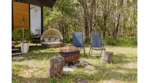 James Creek Maison | Clarence Farm Stay by Tiny Away