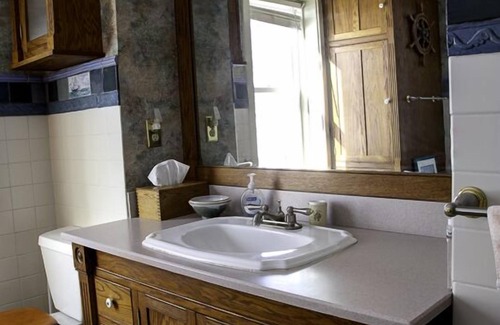 Jefferson Lit Et Petit-Déjeuner | Clary Lake Bed and Breakfast