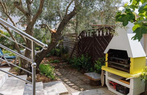 Krk Appartement | Classic and Trendy Apartment with Terrace