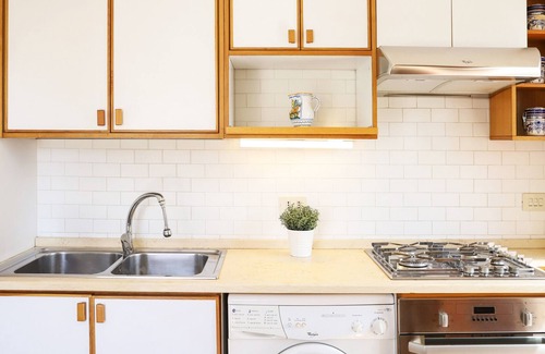 Bagnoli Appartement | Classic Apartment in Bagnoli by Wonderful Italy