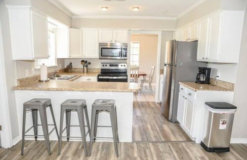 Grand Bay Maison | Classic Colonial Home near Main Street