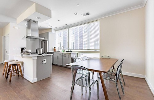 Nauck Maison | Classic Green Valley 3BR w/ W/D, nr Restaurants & Bars, by Blueground