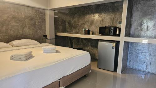 Choeng Thale Maison | Classic home