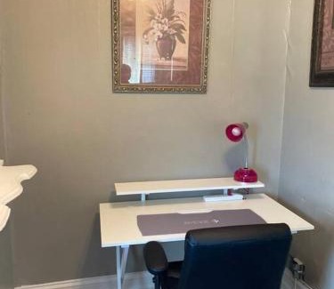 Schenectady Appartement | Classic King Suite Apartment