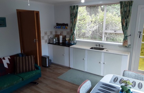 Furneaux Maison | Kiwi Bach classique, Endeavour Inlet, Queen Charlotte Sounds Marlborough