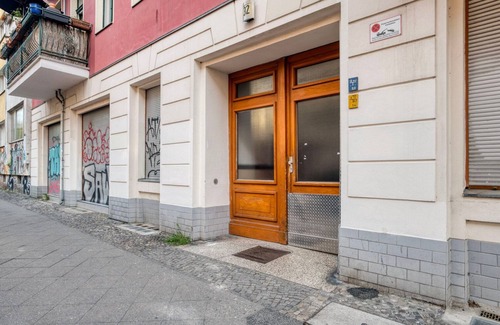 Friedrichshain-Kreuzberg Appartement | Classic Kreuzberg Studio Fully Furnished & Equipped, by Blueground