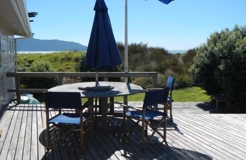 Waikanae Maison | Lockwood classique - emplacement face à la plage
