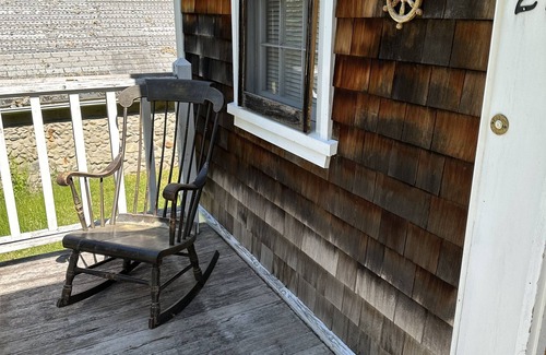 Ward Hill Maison | Classic New England Bunkhouse- Home for the whole family!