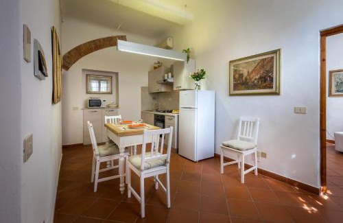 Isolotto Appartement | Classic Tuscany Apartments by Mmega