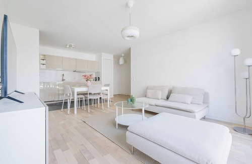 Les Puces de Saint-Ouen Appartement | Classy apartment - Flea Market