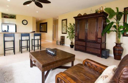 Coco Maison | Classy artsy ocean-view unit near pool at Pacifico in Coco sleeps 6