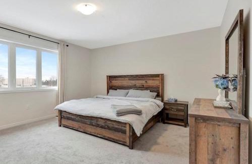 Hagersville Maison | Classy Home Near Beach & Airport