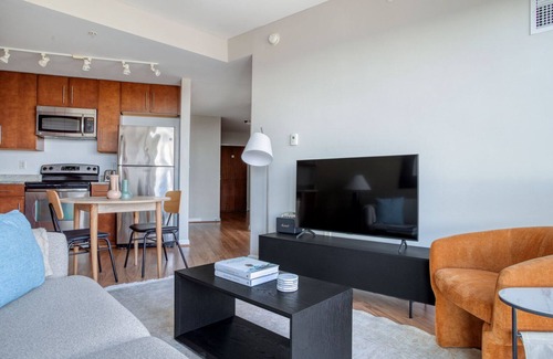 North Bethesda Appartement | Classy North Bethesda 1BR w/ Pools, nr Coffee & Groceries, by Blueground