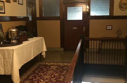 Boone Appartement | Classy Serenity Suite Preferred Partner Rail Explorers, Pets OK
