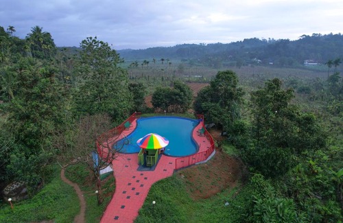 Vayittiri Station Balnéaire | Clay Resort By Bestinn Leisure - Wayanad