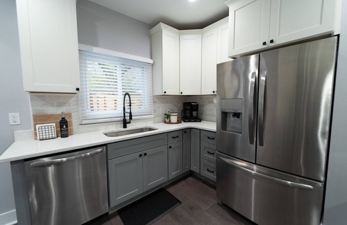 Pittsburgh Maison | Clean and comfortable 3BR home in the South Side neighborhood