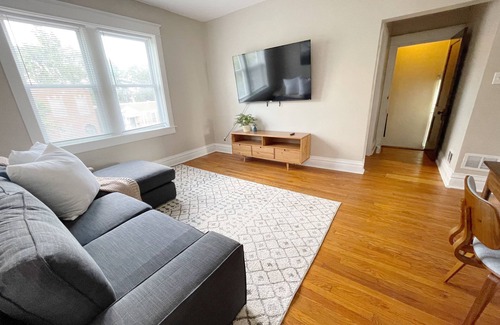 Tower Grove South Appartement | Clean and Cozy 2-Bed near Route 66 and Tower Grove