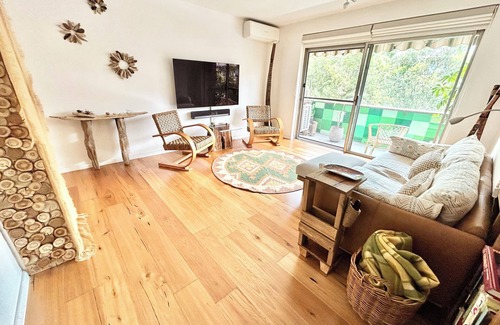 Hillsdale Appartement | Clean,bright apartment & CARPORT close to: beach, airport, CBD