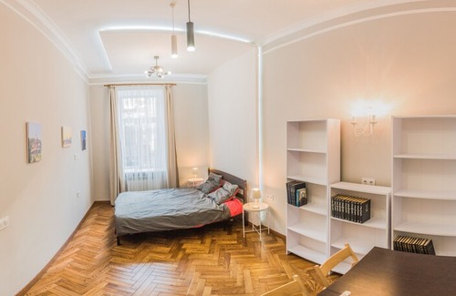 Lviv City Center Appartement | Clean & bright apartment in the historical center