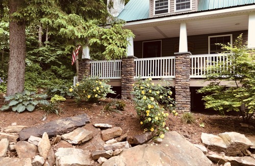 Swengel Cottage | Cottage de Charme long Penns Creek, Waterviews, WiFi, Apple TV, feu extérieur