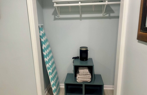 Shawnee Maison | Clean, Cozy & Private 2-Bdrm Retreat In The Woods