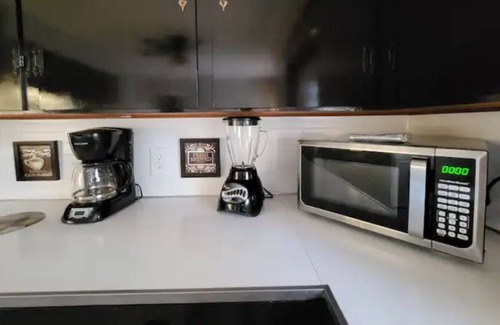 Jacksonville Maison | *Clean, Discounted: Relaxing, 3BR/2BA-near LRAFB