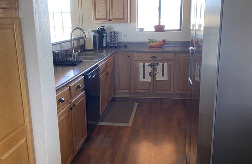 Young Maison | Clean home with a view, hunt Unit 23 in comfort!