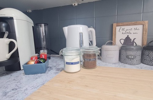 Westcliff-on-Sea Appartement | Clean homely 2 bed apartment