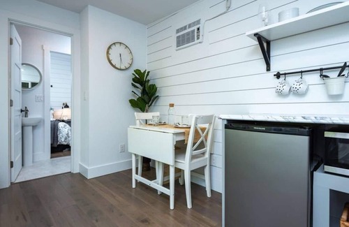 Camas Appartement | Clean & Private Escape! Tiny home style