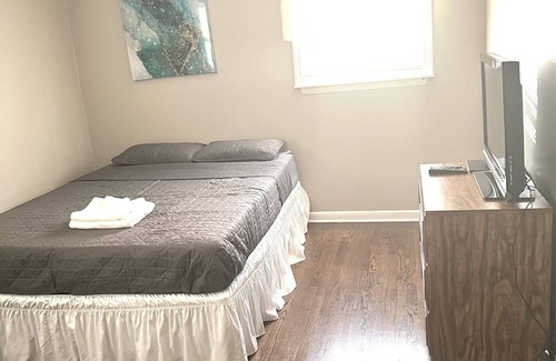 Hammond Maison | Clean, spacious, updated home, minutes to Casino