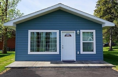 Bemidji Cabine | Clear Vue Resort on Lake Bemidji - 1 bedroom cabin