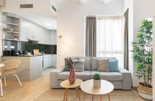 Sants-Badal Appartement | Click&Flat Sugranyes